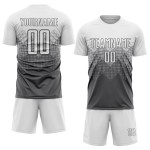 Maglia da calcio personalizzata in acciaio grigio bianco con stampa a sublimazione Maglia da calcio personalizzata in acciaio grigio bianco con stampa a sublimazione